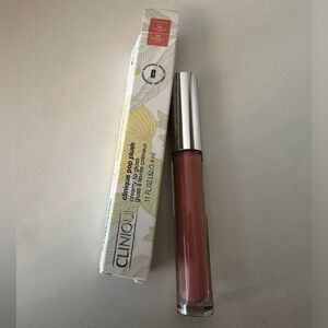 Clinique Pop Plush Creamy Lip Gloss in Bubblegum Pop